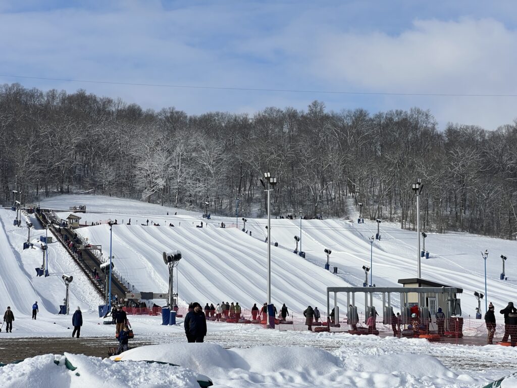 Snow Tubing At Perfect North Slopes